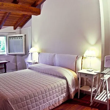 Del Toro *
