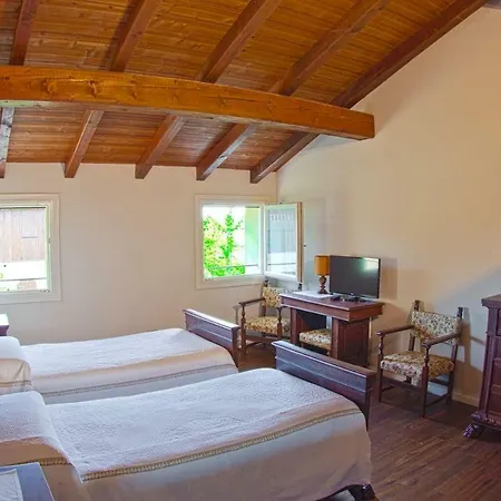 Villa Del Toro *